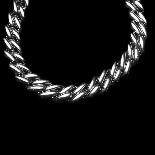 Sinner Rhombus Chain