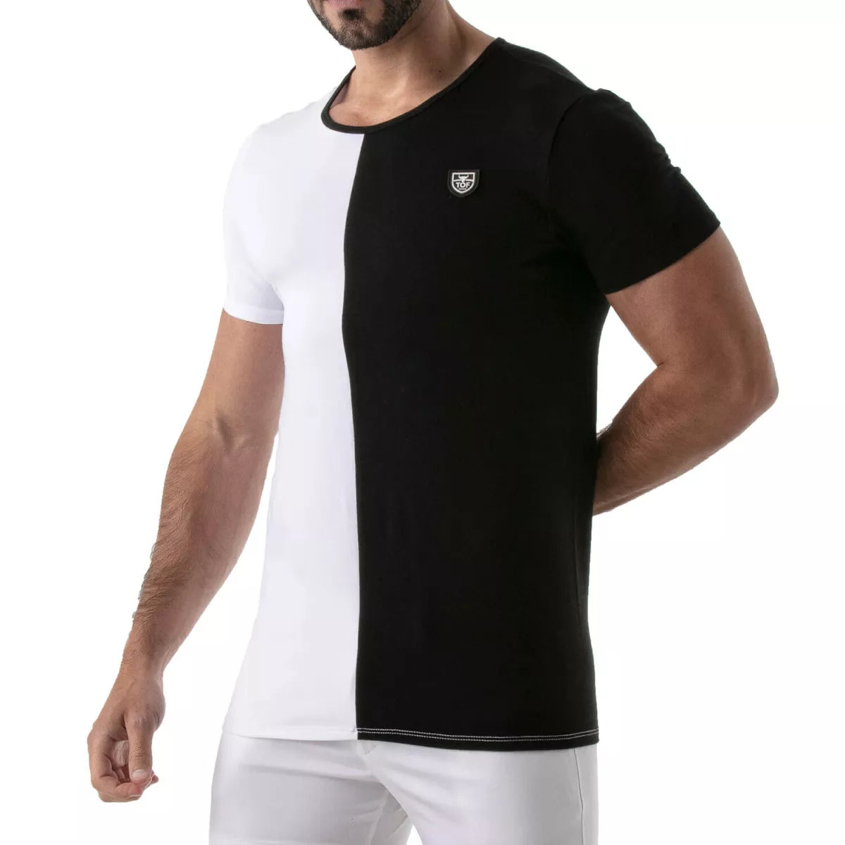 ToF's two-toned white and black, round-necked T-Shirt is made of soft, comfortable cotton jersey, with no seams on the side and TOF's logo sewn on the chest.